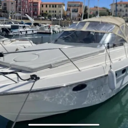 Escapade Antiboise Avec Parking Inclus Πλωτό κατάλυμα *