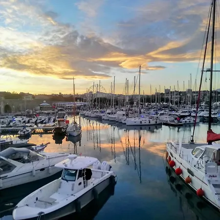 Πλωτό κατάλυμα Escapade Antiboise Avec Parking Inclus *